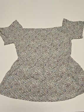 Old Navy Multi-Color Floral Off-Shoulder Smocked Peplum Top